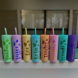 Custom Tumbler 🫧